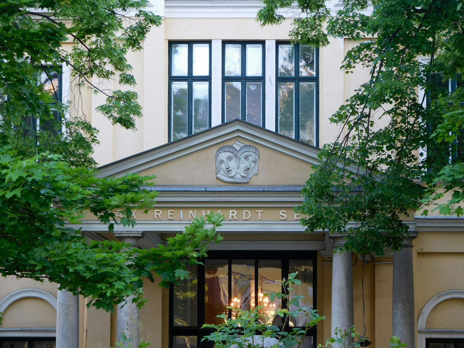 Die Front des Max Reinhardt Seminars